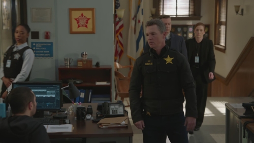 SHF-ChicagoPD1221-0101.jpg